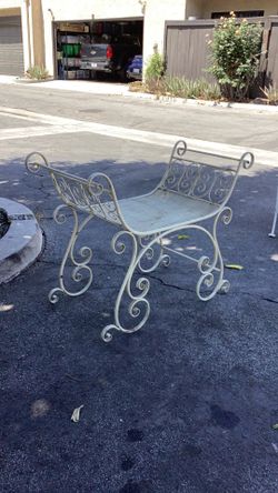 Vintage scroll bench beautiful vintage piece not easy tofind anywhere