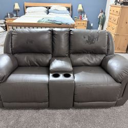 Love Seat Recliner 