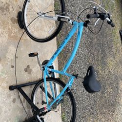 Like New Women s Glendale Bicycle for Sale in Poulsbo WA OfferUp