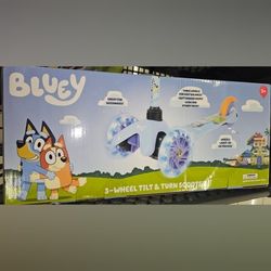 Bluey 3-wheel tilt & turn scooter