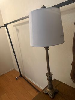 vintage/traditional tall brass candlestick-style buffet lamp
