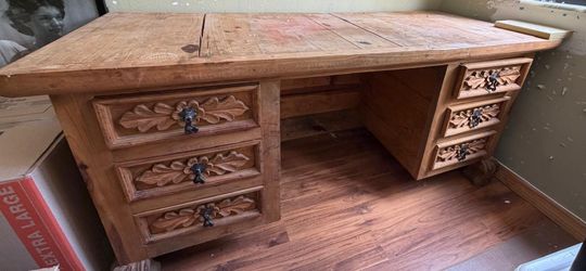 Desk