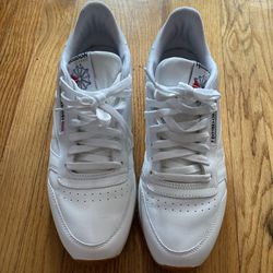 Mens Size 10.5 Reebok White Running Shoes 49797
