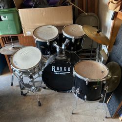 Royce drum set