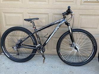Diamondback Overdrive Mountain Bike