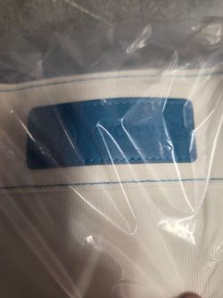 Sarah Wells - Nursing Bag