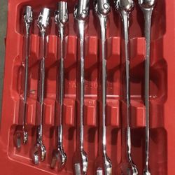 7 pc 12- Point SAE Flank Drive. Great deal!