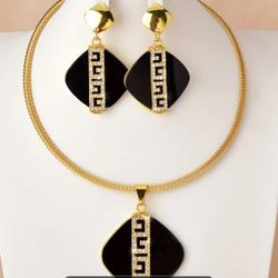 Women 18K Gold Plated Vintage Elegant Dangle Earrings and Black Square Pendant Necklace Set*