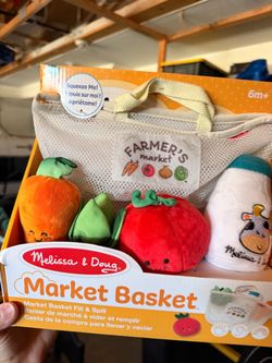 Melissa & Doug Multi-Sensory Market Basket Fill & Spill Infant Toy