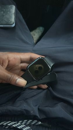 Apple Watch SE (2nd Gen)
