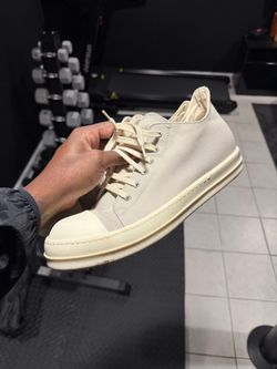 Men Rick Owen’s size 11.5 (fits like a 12)