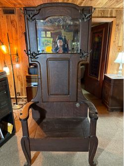 Hallway Tree with Mirror and seat w/Storage underneath