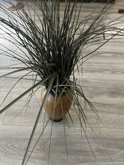 Artificial Flowers with Vase .