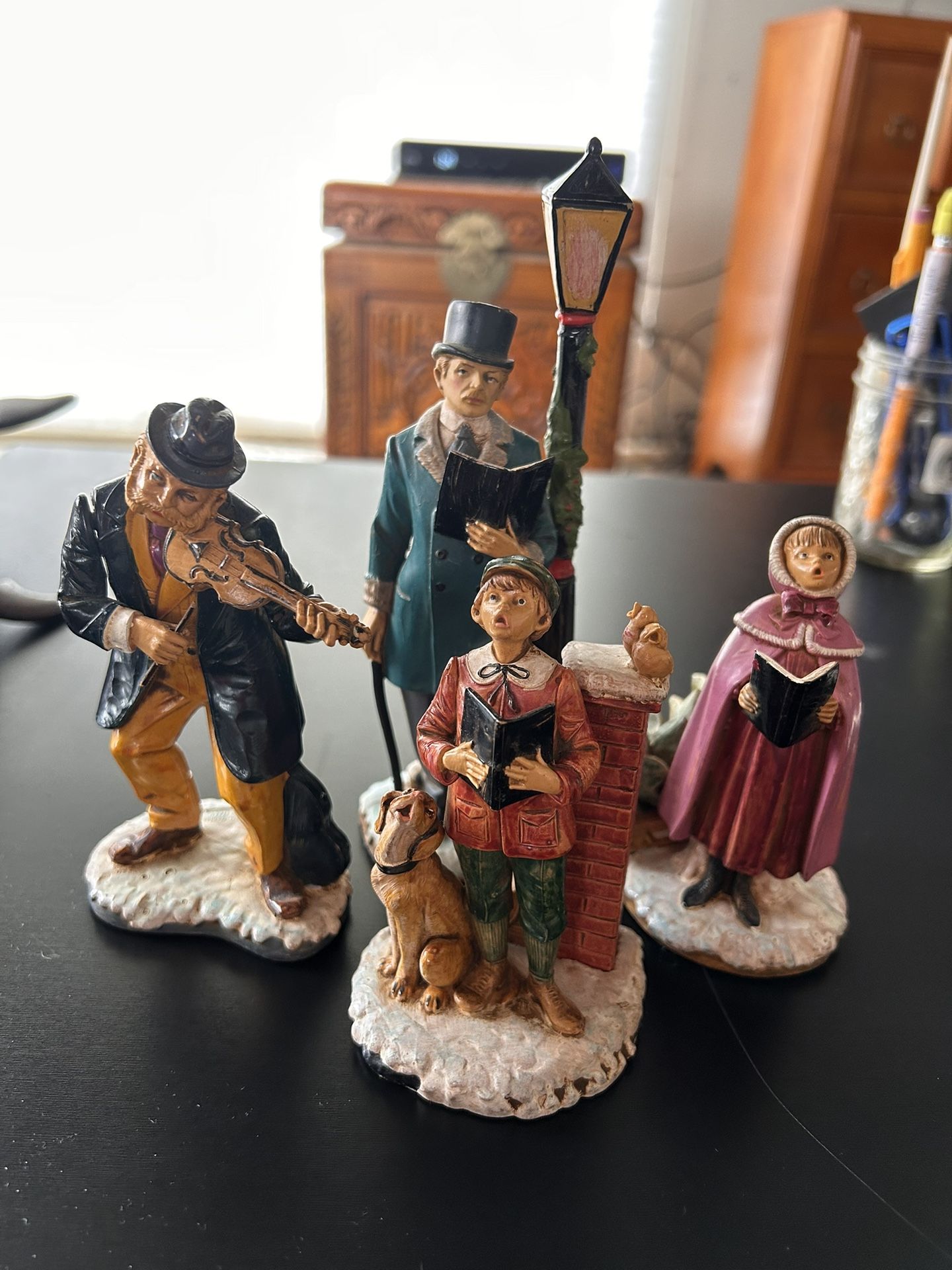 Vintage 1992 Fontanini Bristol Falls Caroler Society Set
