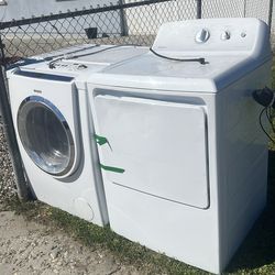 They stop mid wash the dryer door dose not close right