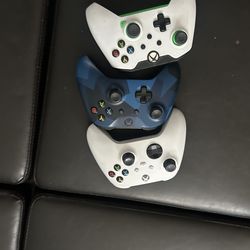 Xbox controllers