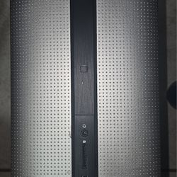 HP Pavilion Desktop Computer 550-153w