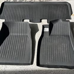Tesla Model Y All Weather Floor Mat Set 