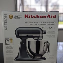 Kitchenaid Artisan Mixer New