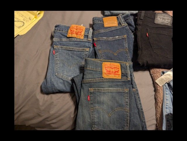 LEVIS FOR SALE