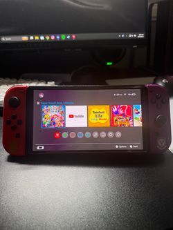 Nintendo Switch – OLED Model: Pokémon Scarlet & Violet Edition.