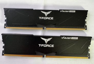 64Gb Ram DDR5 (2x32Gb) T-Force 5200 CL40