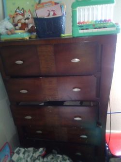 Dresser drawer