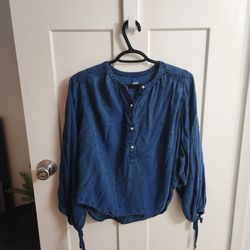 Blouses/shirts