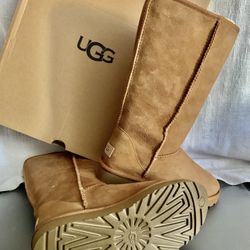 New UGG Women’s Classic Tall ll Chestnut Size 10 