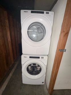Washer dryer set
