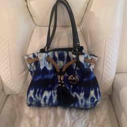 Gorgeous Michael Kors Bag