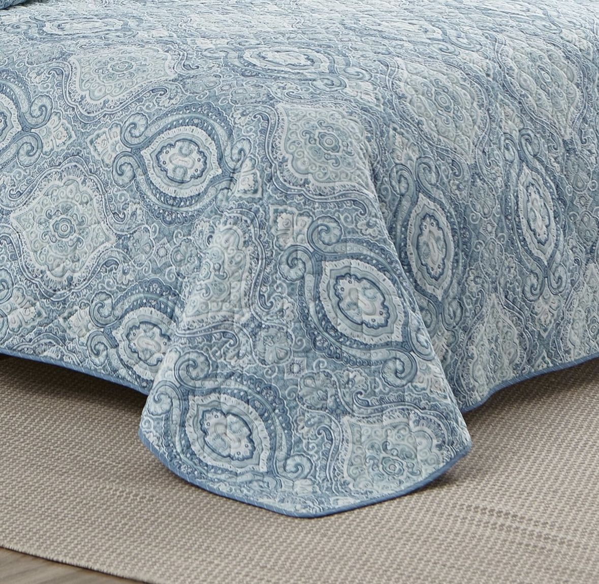 Tommy Bahama King Sized Quilt. Two shams included. Brand new, never removed from package.