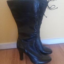 Beautiful new Gianni Bini soft leather boots, with zipper/tie up. 