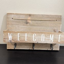 Wall-mounted Key Mail Shelf, Rustic Rack for Keys Letters Bills Coats