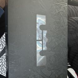 LeBron XIX space jam  edition size 7