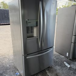 Whirlpool French Door Refrigerator 25 Ft.³