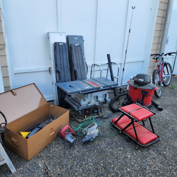 Tool Sale And Flea Market