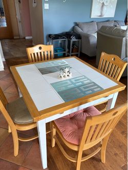 Kitchen table