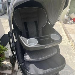Baby Stroller In Excellent Condition 