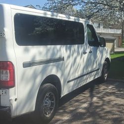 2013  Nissan Nv 3500 