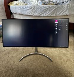 34'' Class 21:9 UltraWide® 5K2K Nano IPS LED Monitor with HDR