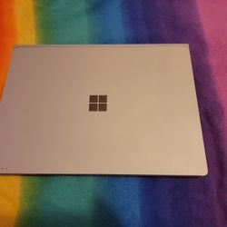 Microsoft Surface Book 2 Core I5