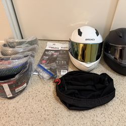 Sedici Strada ii 2 Motorcycle helmets white black small