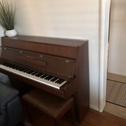 Schafer & Sons Upright Piano w/ Bench – Fully Functional – Excellent Condition