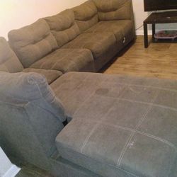 Sectional Sofa / Breakdown 2 Piece 