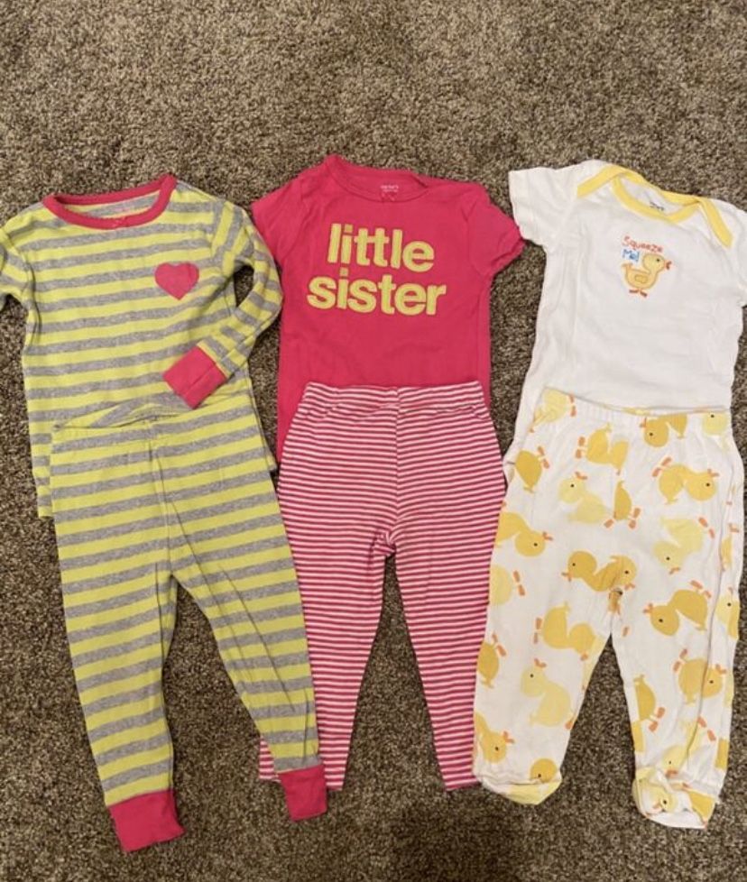 Toddler girls 12 mth pj /onesie lot