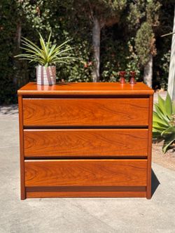Danish Modern Mid Century Teak Dresser Chest of Drawers - Made in Denmark