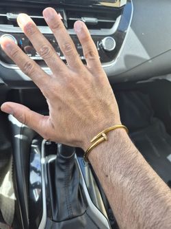 Gold Nail bracelet Size 19