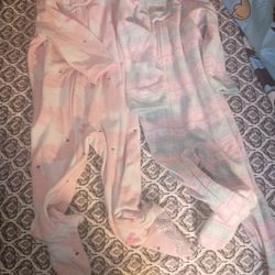 $4 For Both Pajamas Size 12 Months 