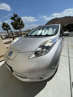 Nissan Leaf 2011